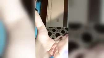 Sub pinky anal machine