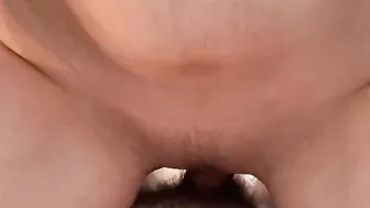 After hand job cougar gotten her booty filled
