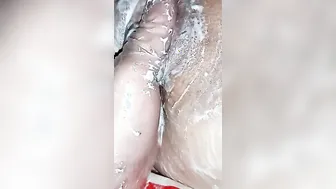 рукой жену в попу