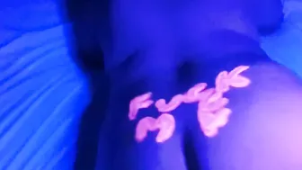 PAWG WITH BODY PAINT GETTING POUNDED