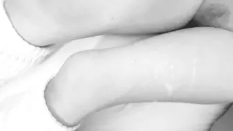 【無修正】いっぱい出たね♡ルーズソックス履かせて手コキぶっかけ【素人】人妻/不倫/浮気