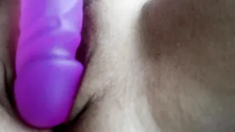 Tight cunt close up masturbation with vibrator