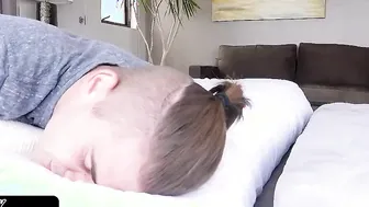 Family Rubs - Turned On Teenie Fucks Hardcore Style His Goddess Gigantic Hooters Aunty And Feeds Her With Cum
