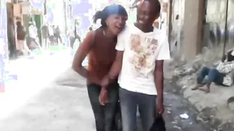 Young Dude Brings Amateur African Street Skank Home To Bang