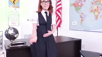 Nerdy Step Sister Into Glasses Seduces Her Gigantic Stepbrother Into The Classroom To Got The Test Answers - Full Film
