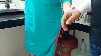 Khana banane do muze bad me chodo yar tum