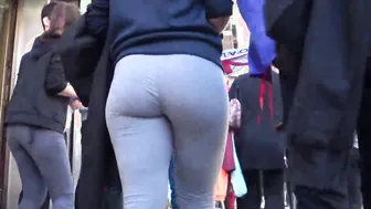 gigantic butts on bentbox gluteus divinus