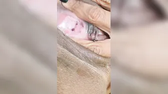 Snatch farts and butt winks