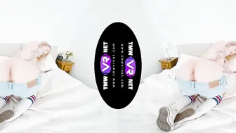 TmwVRnet - Mimi Cica - goddess give a welcoming solo