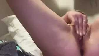 Bae milf plays with cunt hiding into closet