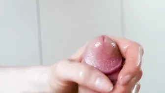 Naughty grind pro hand job from MILF Sweetannabella