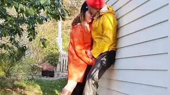 Farmer women plays with gardeners gigantic cock at lunch break public