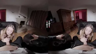 DARK ROOM VR - Butt That Drives Boys Dirty