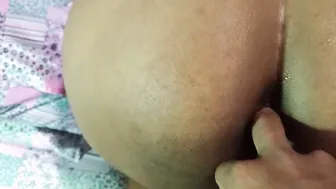 Masturbando a esposa e preparando ela expert sexo Anal. Dono E Putinha