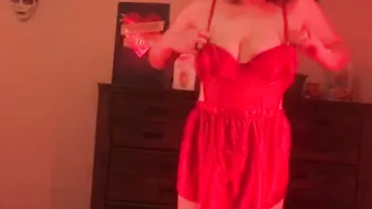Cougar Wears Valentines Underwear and Masturbates/Orgasms