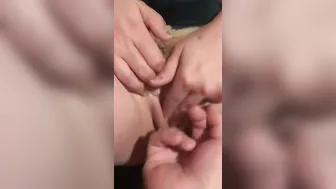 Gets finger fuck after shower