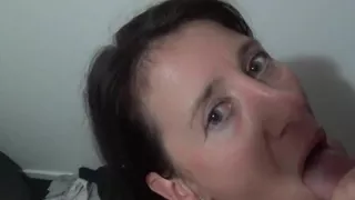 Chloe cum queen