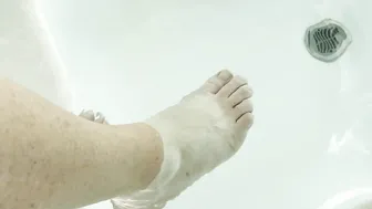 Piedi Ragazze porn video – Piedi nella jacuzzipiedi da amare