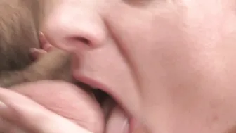Dude picks up blonde slender grandma for play