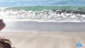 Beach date with Kourtney Rae who loved having her snatch played with and giving road oral sex point of view