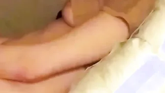 Dyke eating her babys cunt