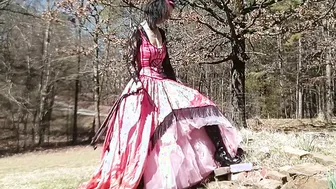 Outdoors dress up