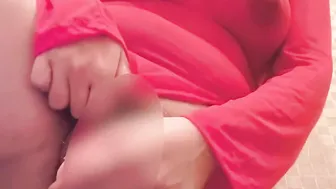 【素人個人撮影】巨乳妊婦がディルドオナニーで連続潮吹き！！潮浴びてみる？？ 人妻 日本人 Japanese Anime