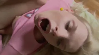 Skinny Blonde 19 Yo Wants Hardcore Anal Sex