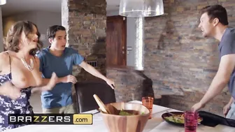 Brazzers - huge tit cougar Krissy Lynn craves some young