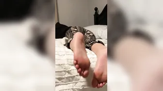 Soles Tease With Ass Showing