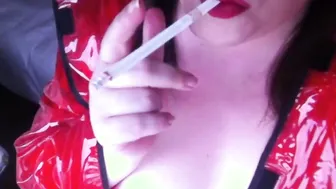 British BBW Tina Snua Wears A LATEX Mac  Smokes