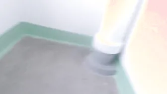 ТРАХНУЛ В ПОДЪЕЗДЕ ДОМА