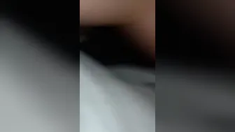 Hmudeals420 porn video – Chinese cougar rides penis while her baby dad at work