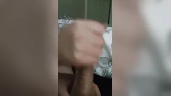 British Amateur hand job with huge cummed