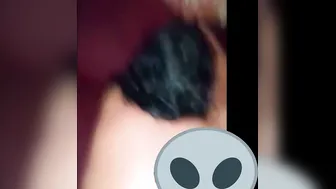 COGIENDO DURO Y ME CORRO EN SU ESPALDA
