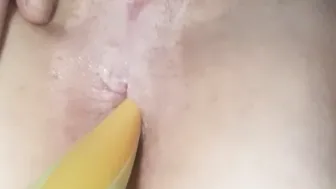 Object Insertion porn video – OPENING UP MY BUTTHOLE FOR YOU #2 W/ duster handle being into my butthole