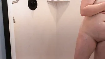 Average Lovers Getting Handsy into the Shower and Fucks