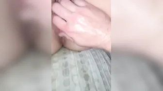 SQUIRTING Everywhere I cant stop