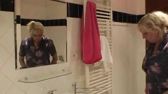 Young dude doggy-fucks freckles 70 yo old lady