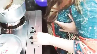 حويت الأخت ديال مراتي مني مشاو دار كلهم لعرس ديال جيران