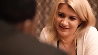 Dinner Out Rome Major Eats Out His Blonde Date Layla Price