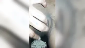 PAKISTANI LESBO 2 FONDLE VAGINA WITH bf