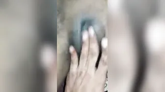 PAKISTANI LESBO 2 FONDLE VAGINA WITH bf