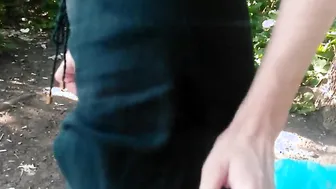 Seen a women inside nature and pounded her at her house