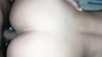 MI NOVIO ME PARTE EL COÑO DE PERRITO. JIZZED CUNT