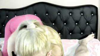 Shy girlnextdoor offer me a long sloppy bj