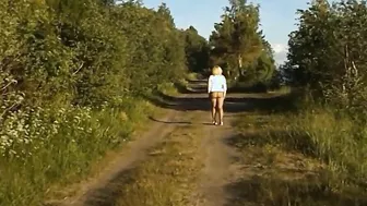 Walk into nylon stockings gigantic booty on the beach