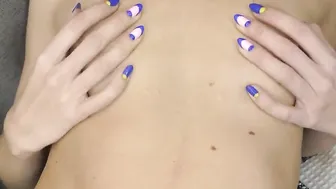 Solo sexy Margot Bushy is masturbating again into 4K