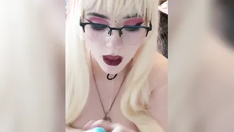 Gothic hoe Lainey takes bad dragon into snatch and booty