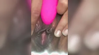 I love to make my twat dripping